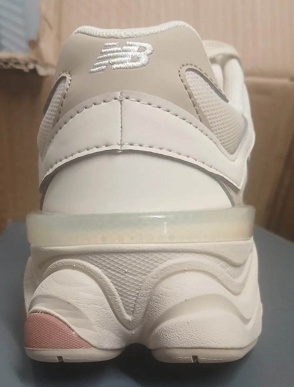 🆕️NB Bone Sparrow 9060